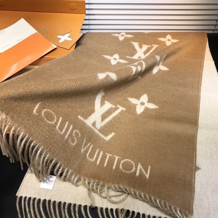 Louis Vuitton Scarf LV00042